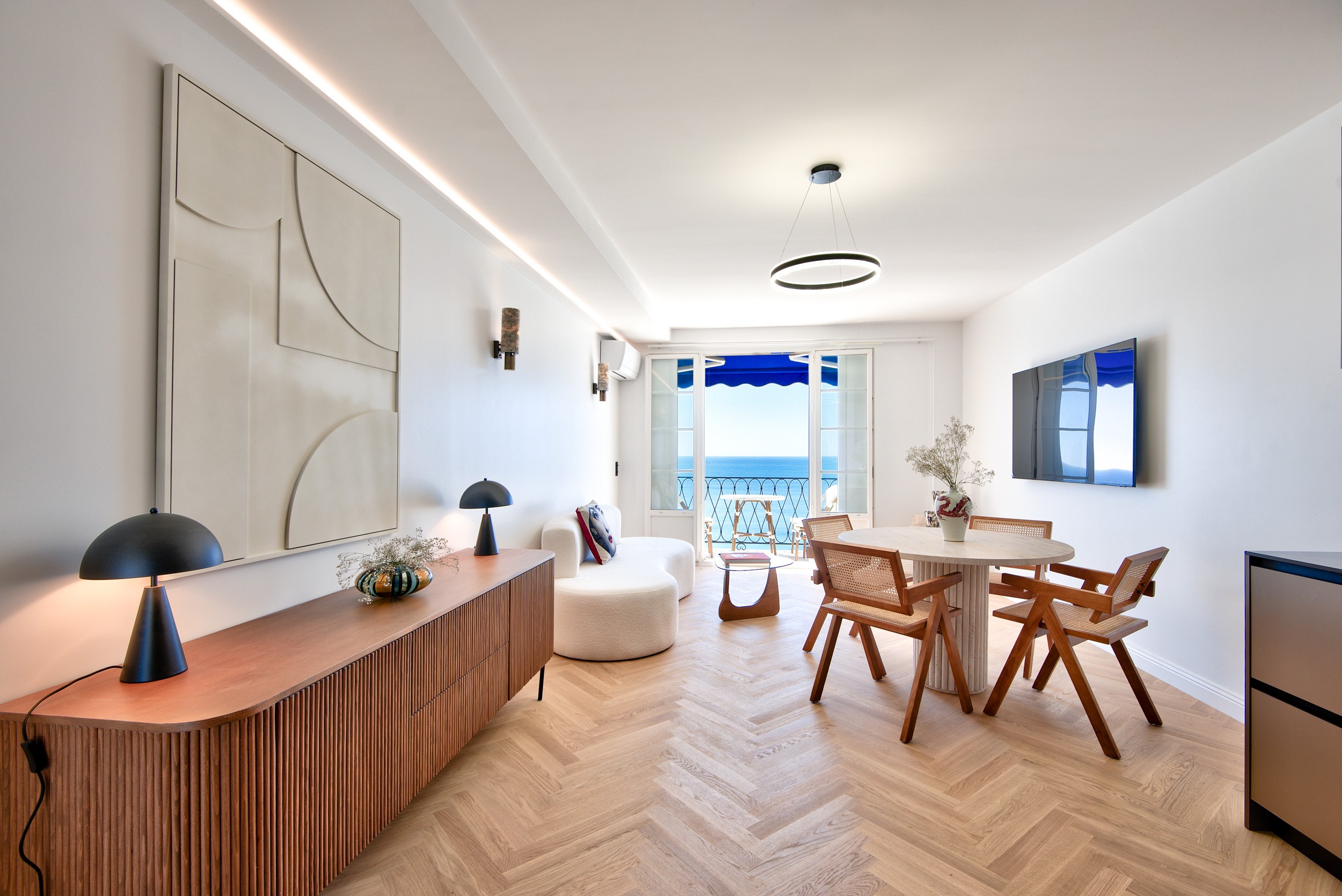 Living room apartment promenade des anglais